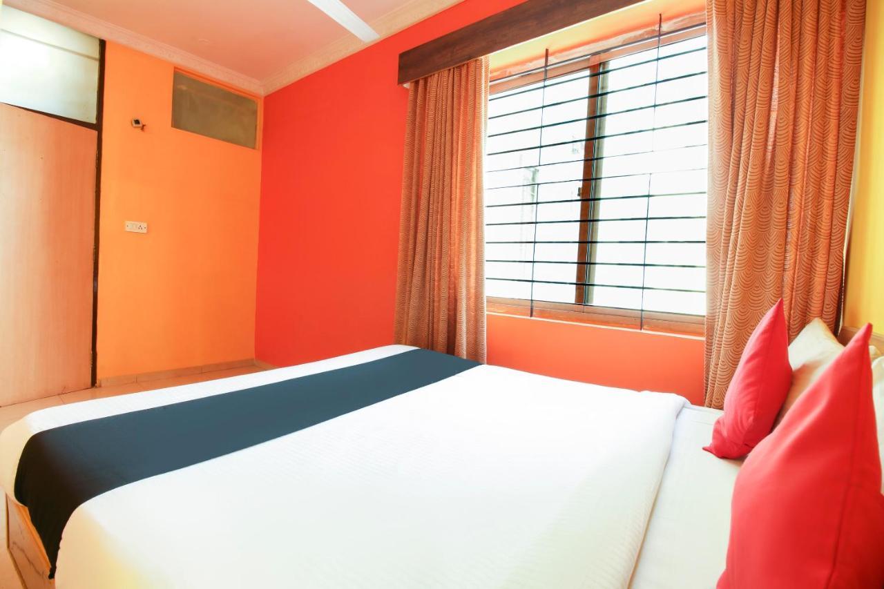 Capital O 71729 Lucky Inn Bangalore Eksteriør billede