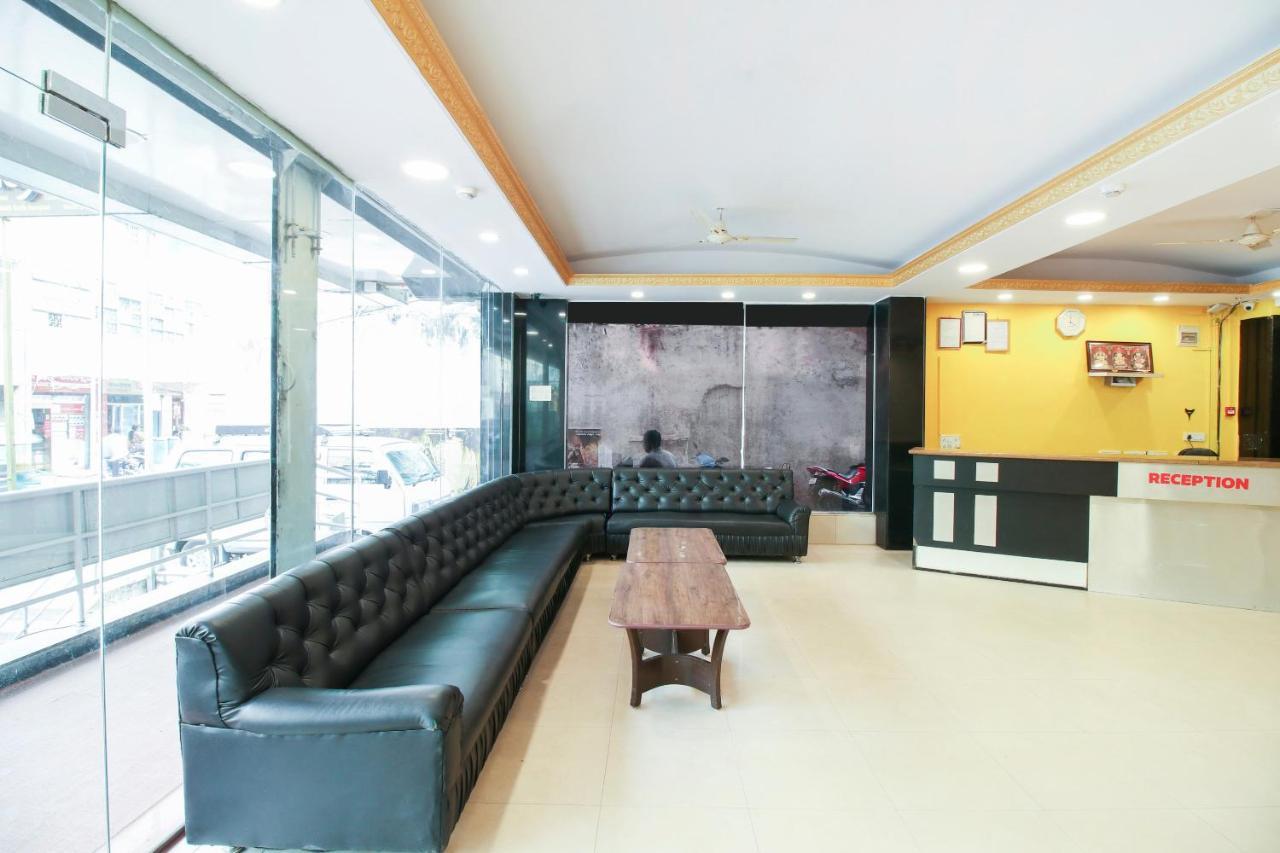 Capital O 71729 Lucky Inn Bangalore Eksteriør billede